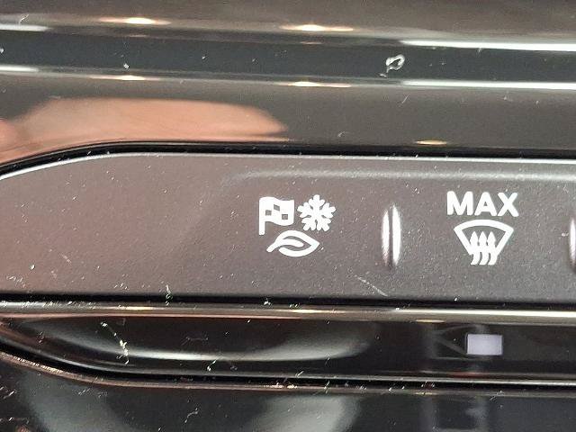Certified 2024 Ford Transit 350 XLT RWD image 24
