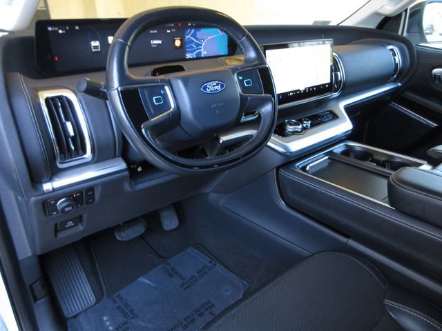 Certified 2025 Ford Expedition Max Platinum AWD/4WD image 13