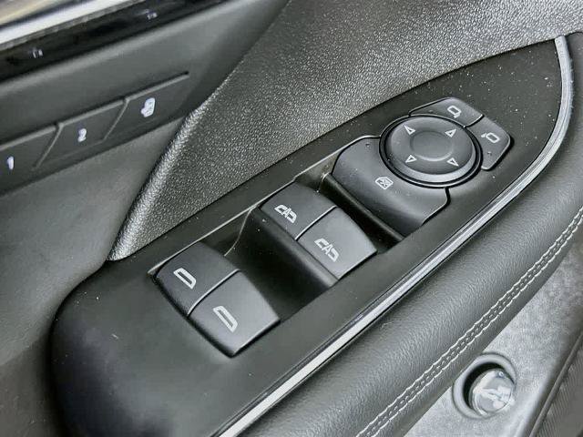 Used 2023 Buick Envision Essence FWD image 29