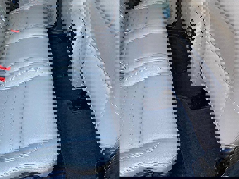 Certified 2018 Ford Escape SEL image 36