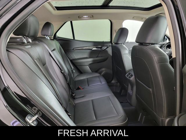 Used 2021 Buick Envision Essence w/ Technology Package I AWD/4WD image 17