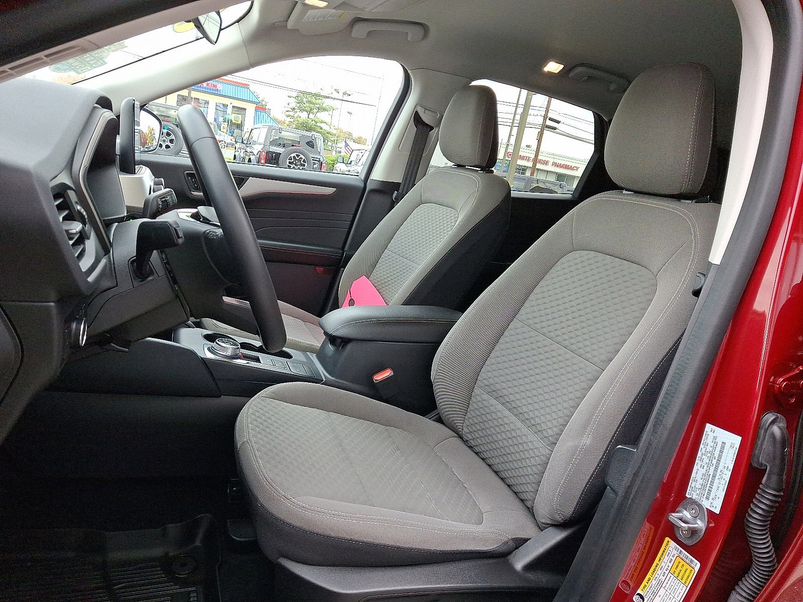 Certified 2022 Ford Escape SE w/ Convenience Package image 14