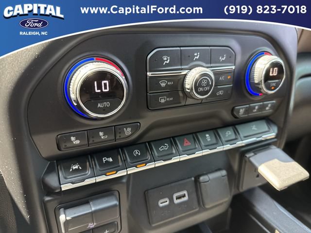 Used 2021 Chevrolet Silverado 1500 High Country w/ Technology Package AWD/4WD image 30