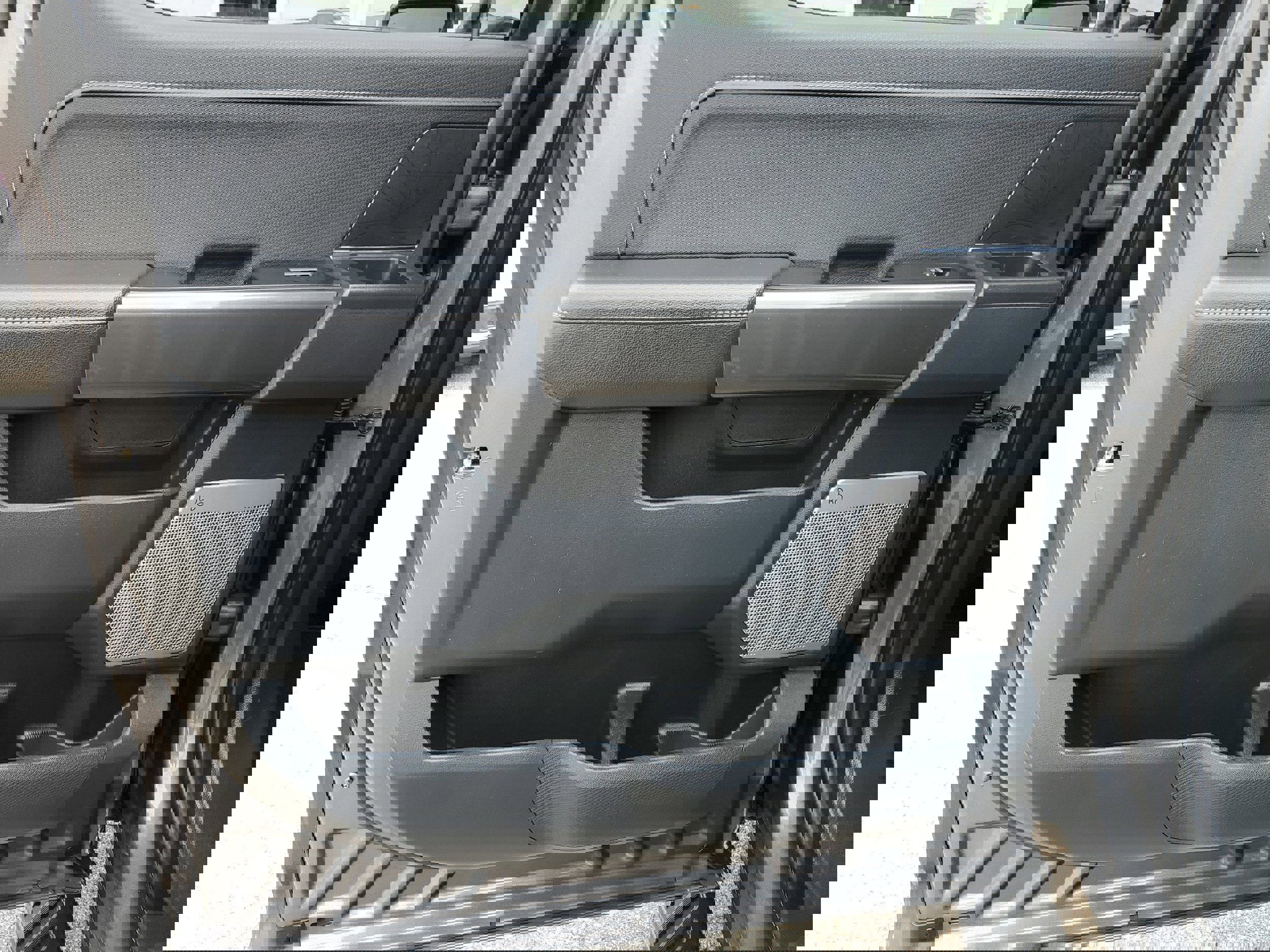 Certified 2022 Ford F150 XLT w/ Equipment Group 302A High image 13