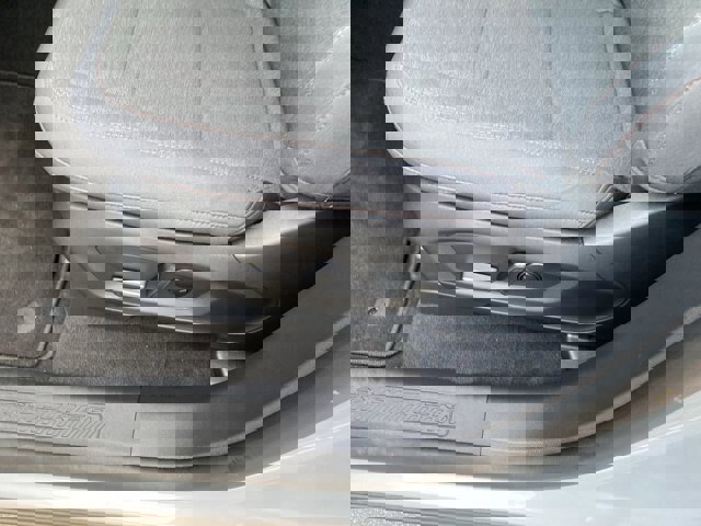 Certified 2025 Ford Explorer Active image 12