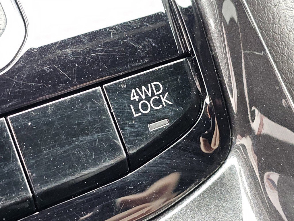 Used 2023 Jeep Compass Latitude image 27