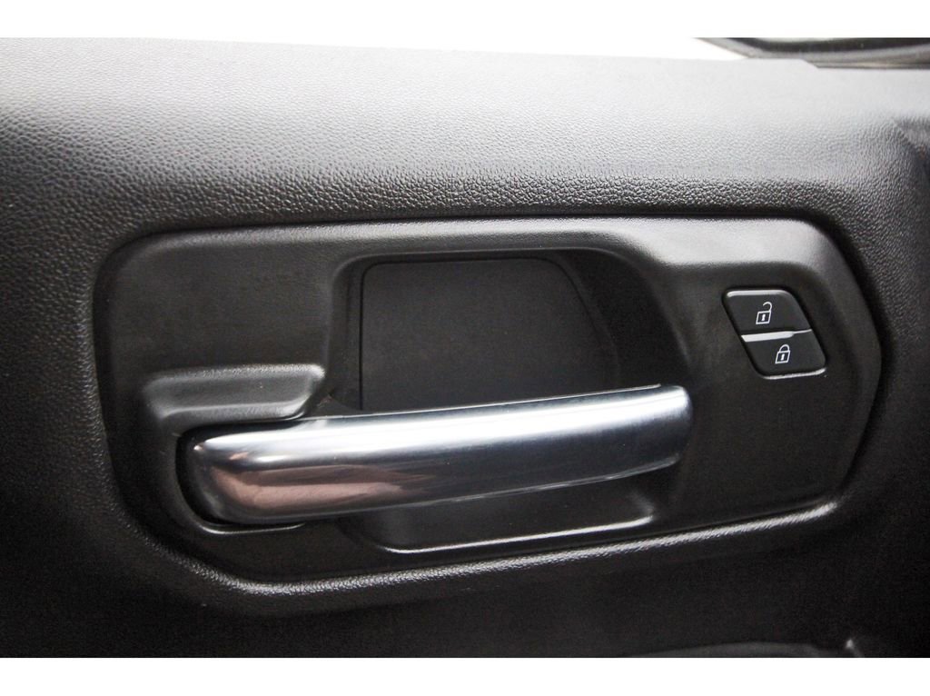 Used 2024 Chevrolet Silverado 1500 Custom image 21