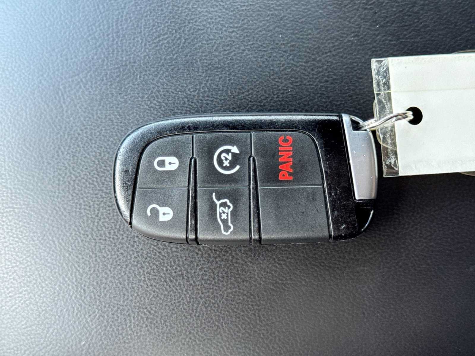 Used 2020 Jeep Grand Cherokee Limited AWD/4WD image 35