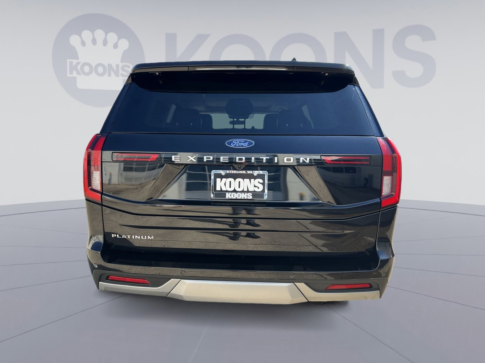 Certified 2025 Ford Expedition Platinum image 4