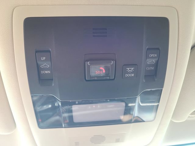 Used 2022 Lexus ES 250 w/ Accessory Package 2 AWD/4WD image 20