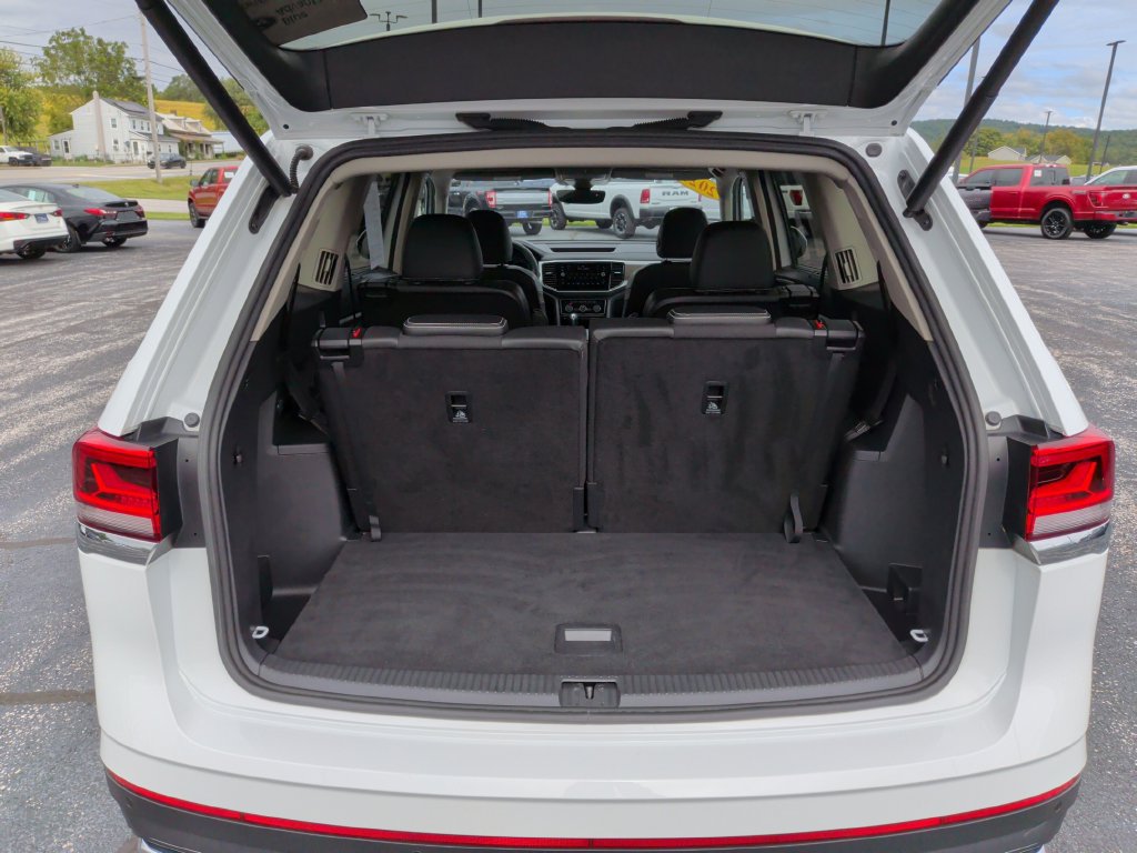 Used 2021 Volkswagen Atlas SEL Premium AWD/4WD image 32