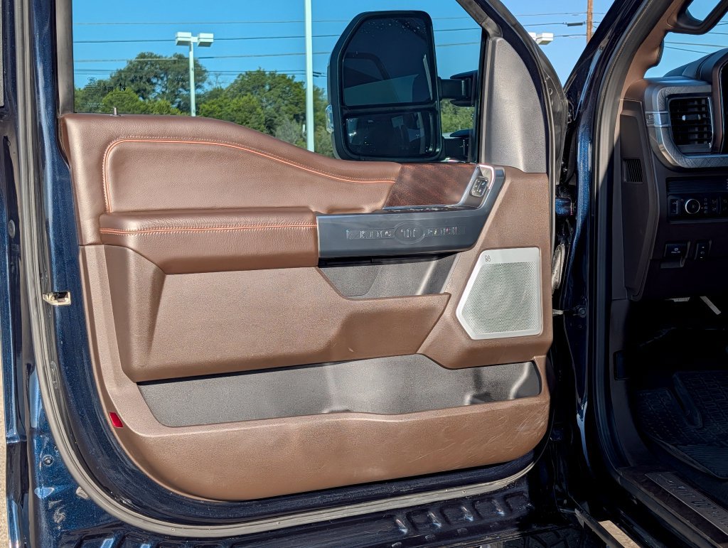 Certified 2025 Ford F250 King Ranch AWD/4WD image 26