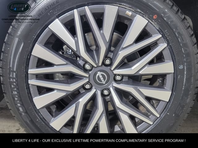 Used 2025 Nissan Altima 2.5 SV AWD/4WD image 11