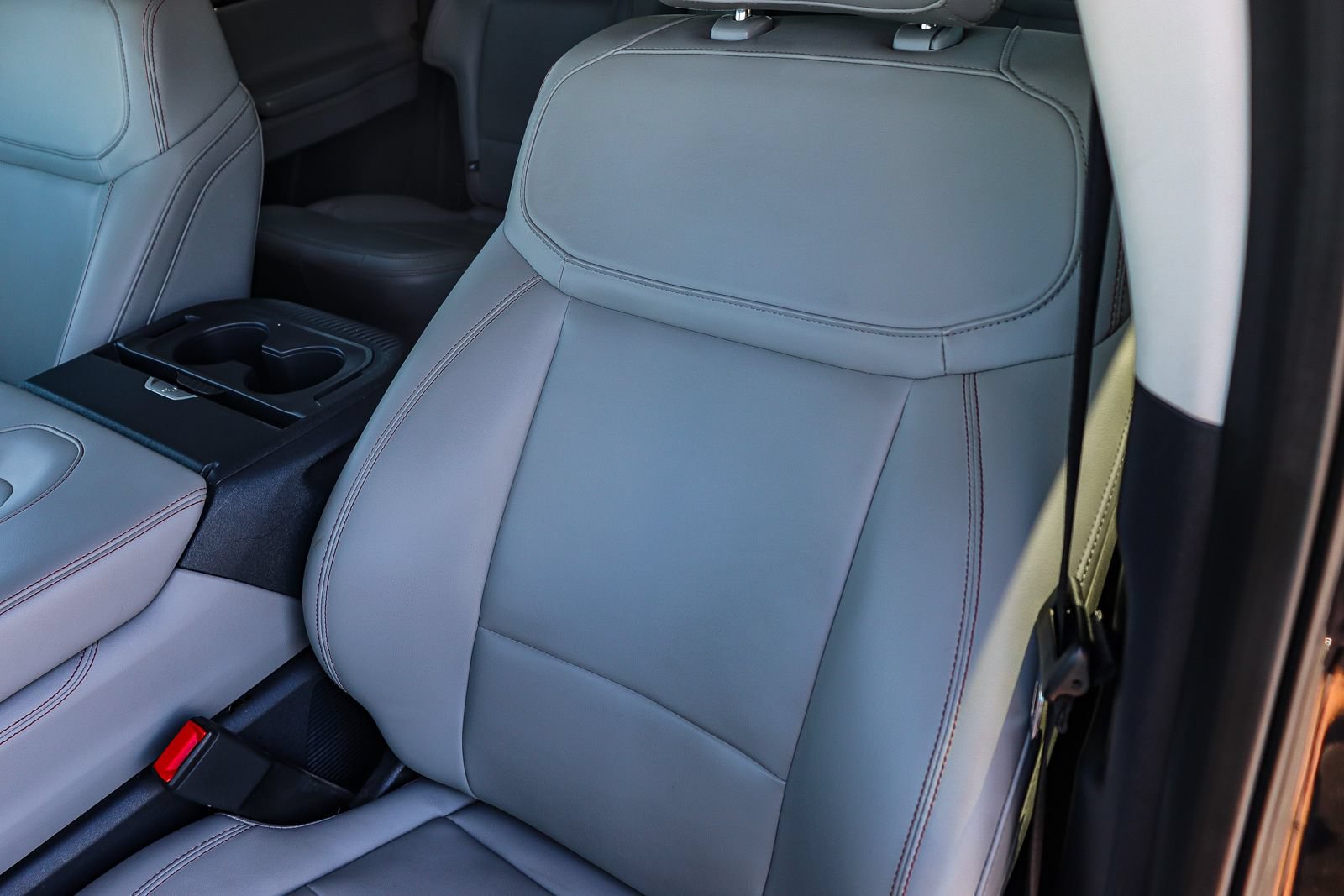 Certified 2025 Ford Expedition Active RWD image 27