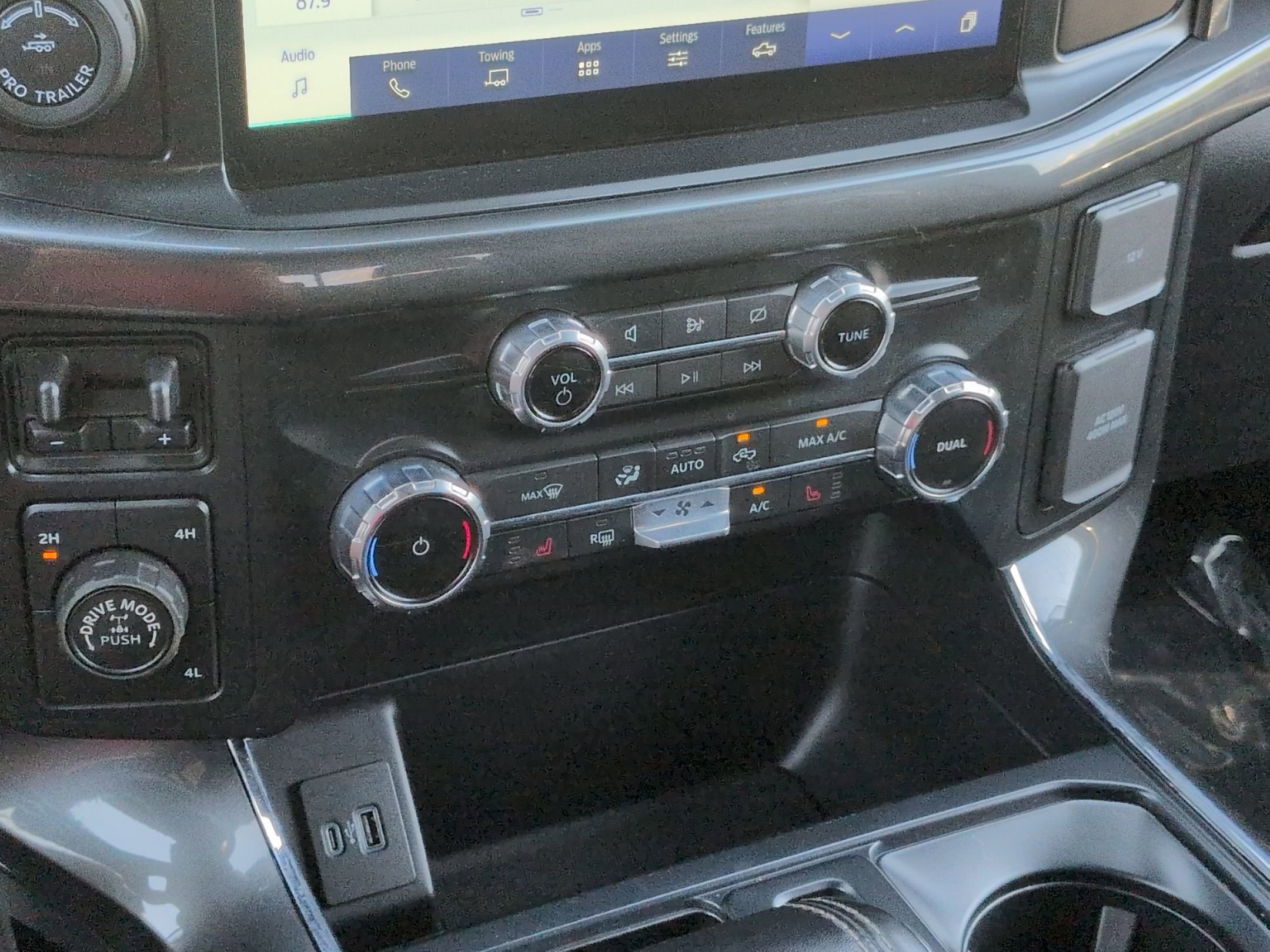 Certified 2022 Ford F150 XLT w/ Equipment Group 302A High AWD/4WD image 25