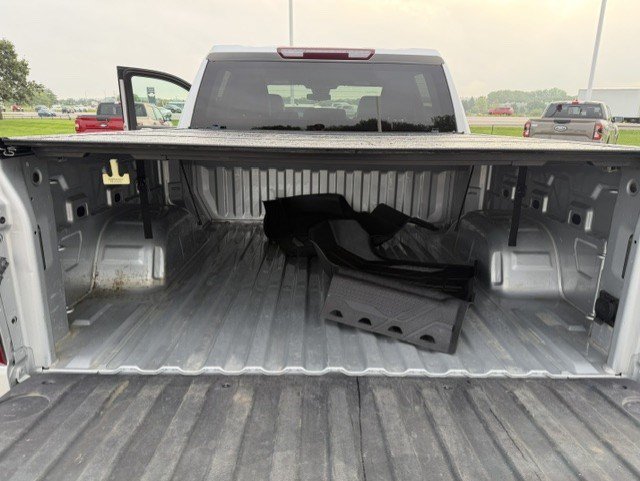 Used 2022 Chevrolet Silverado 1500 LT w/ Diesel Off-Road Package AWD/4WD image 32