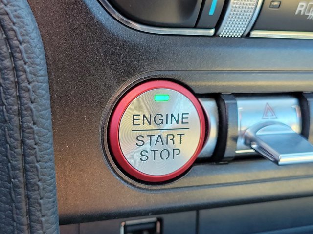 Certified 2019 Ford Mustang Convertible w/ Equipment Group 101A image 28