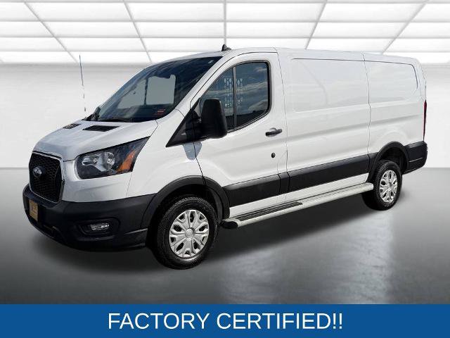 Certified 2025 Ford Transit 250 Low Roof w/ Exterior Upgrade Package RWD image 4