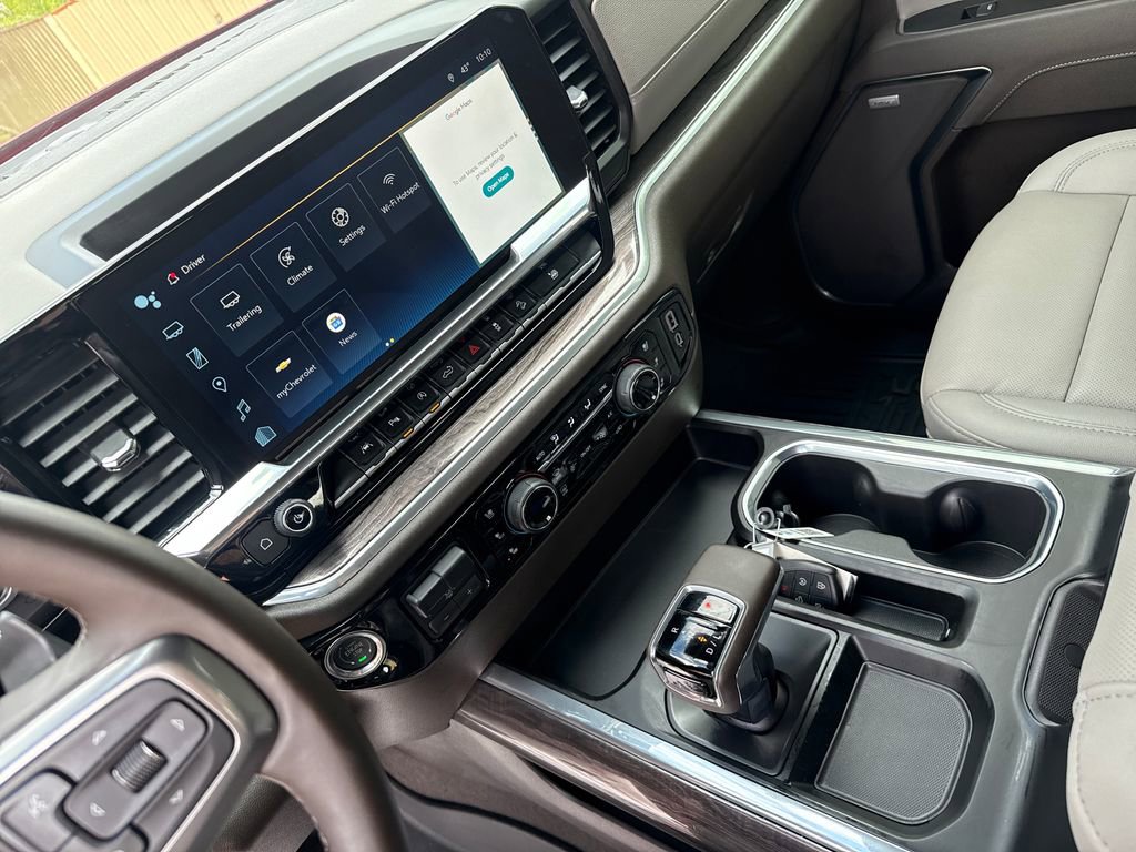 Used 2026 Chevrolet Silverado 1500 LTZ w/ LTZ Convenience Package II AWD/4WD image 16