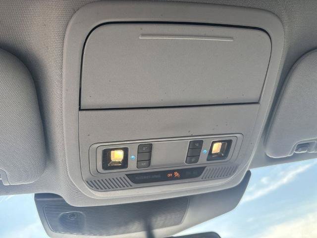 Certified 2022 Ford Explorer XLT w/ Equipment Group 202A AWD/4WD image 23