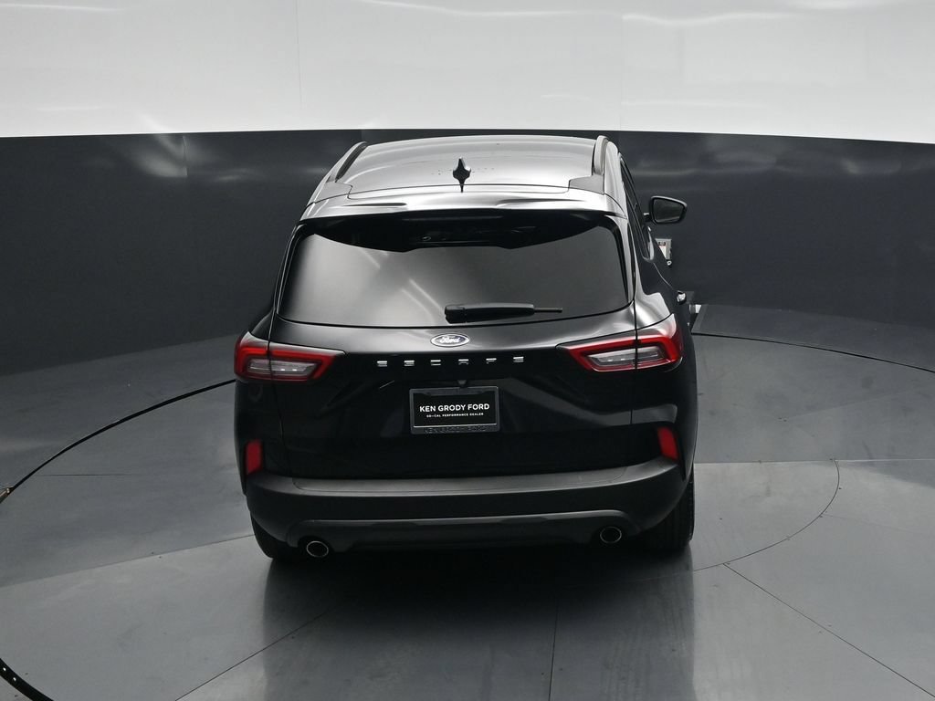 Certified 2025 Ford Escape ST-Line FWD image 39