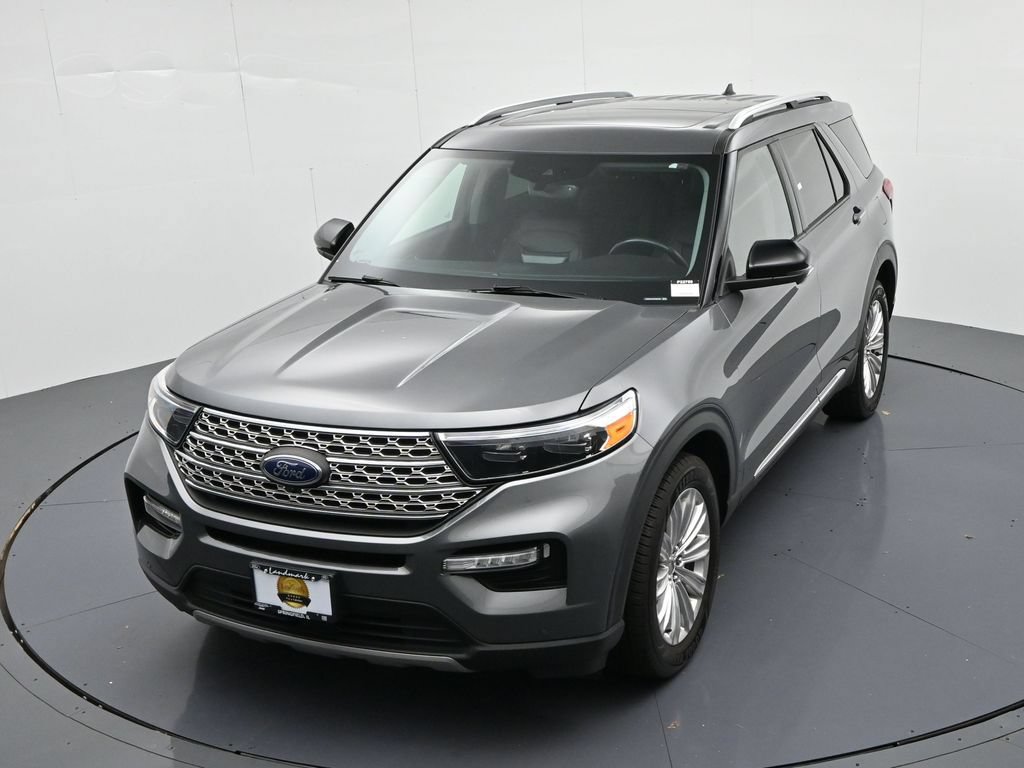 Certified 2023 Ford Explorer Limited w/ Equipment Group 301A AWD/4WD image 18