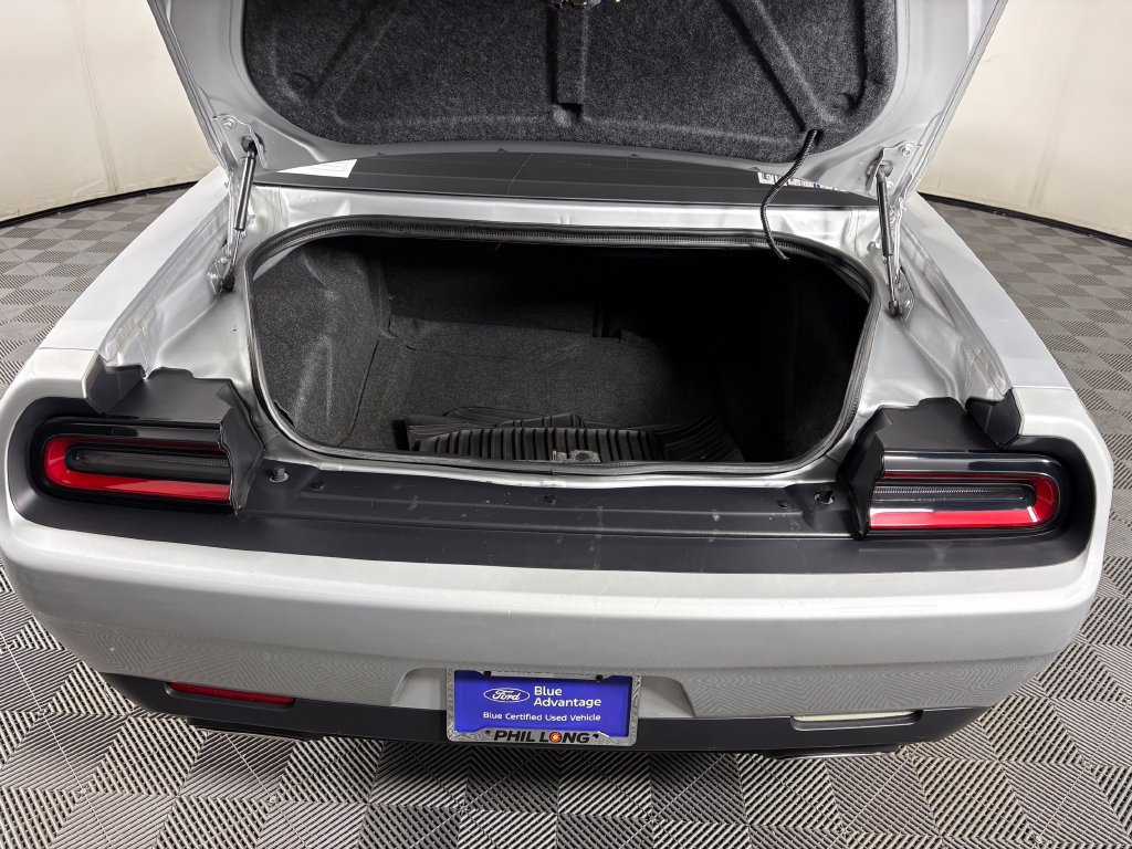 Used 2020 Dodge Challenger SXT w/ Blacktop Package RWD image 29