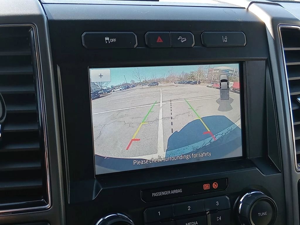 Certified 2020 Ford F250 XLT w/ XLT Value Package image 21