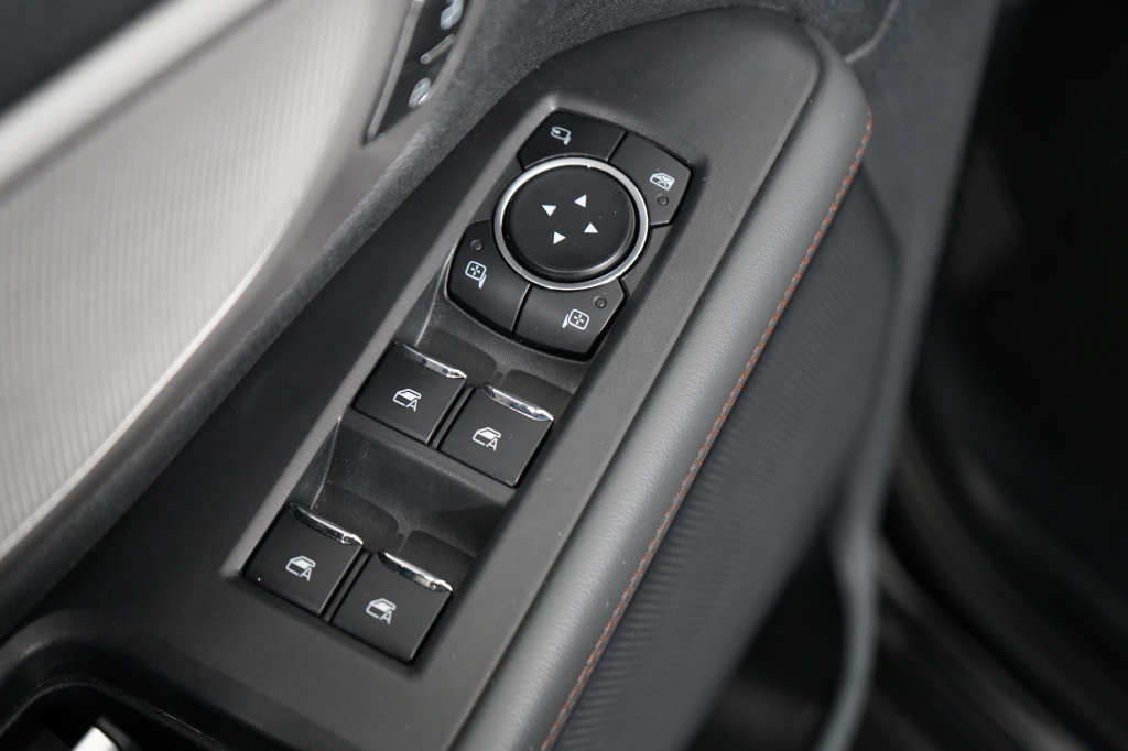 Certified 2025 Ford Expedition Active AWD/4WD image 19