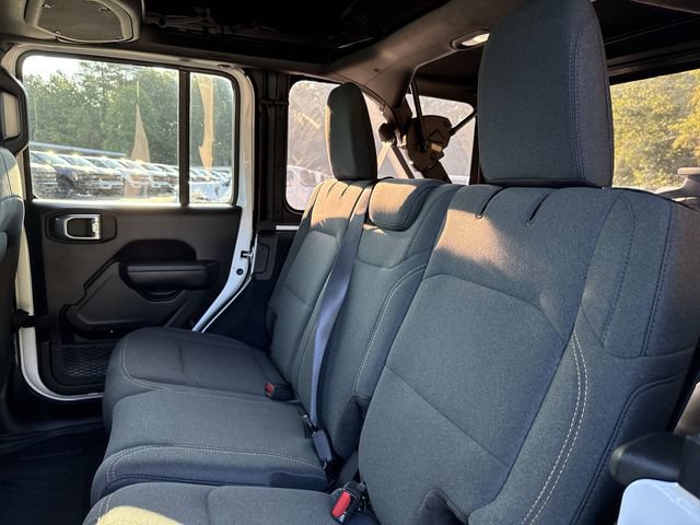 Used 2024 Jeep Wrangler Unlimited Sport AWD/4WD image 21