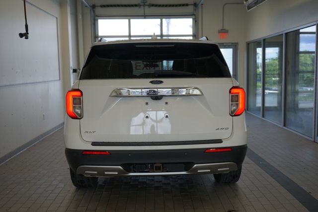 Certified 2023 Ford Explorer XLT w/ Equipment Group 202A AWD/4WD image 12