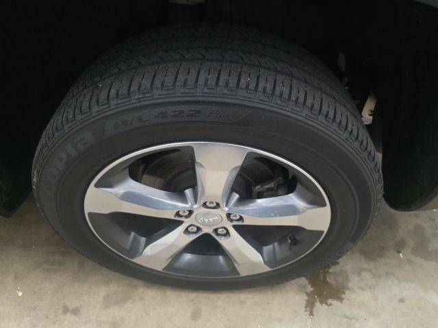 Used 2022 Jeep Grand Cherokee L Limited AWD/4WD image 16