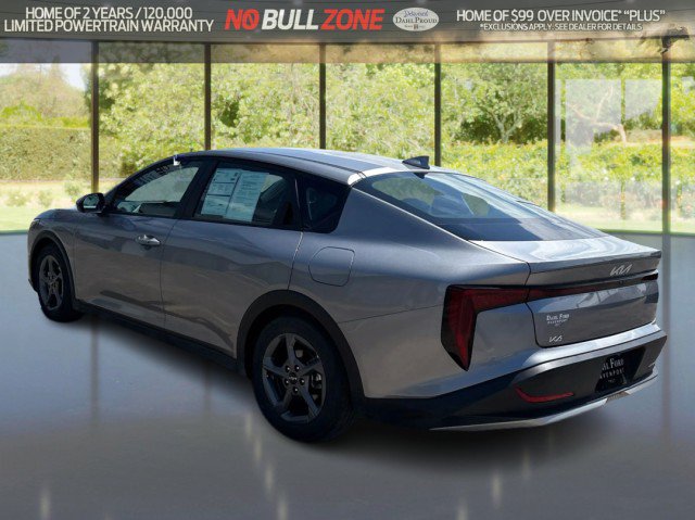 Used 2025 Kia K4 FWD image 3