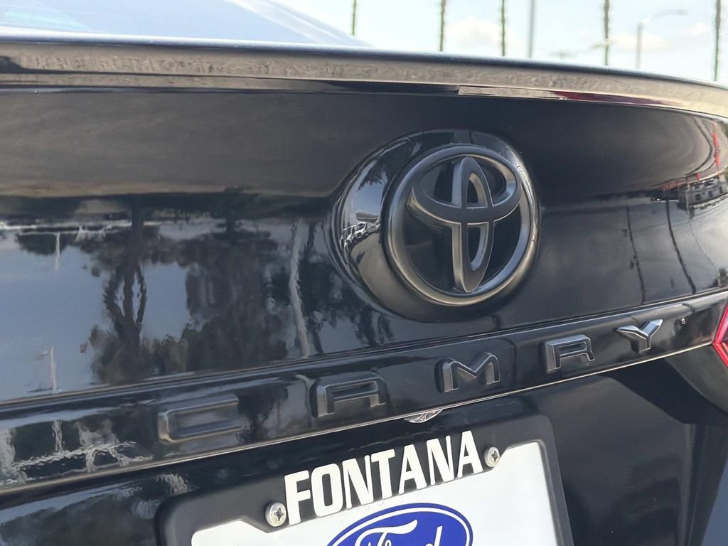 Used 2024 Toyota Camry SE FWD image 9