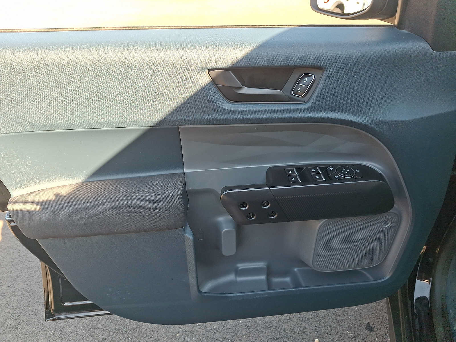 Certified 2022 Ford Maverick XL FWD image 12