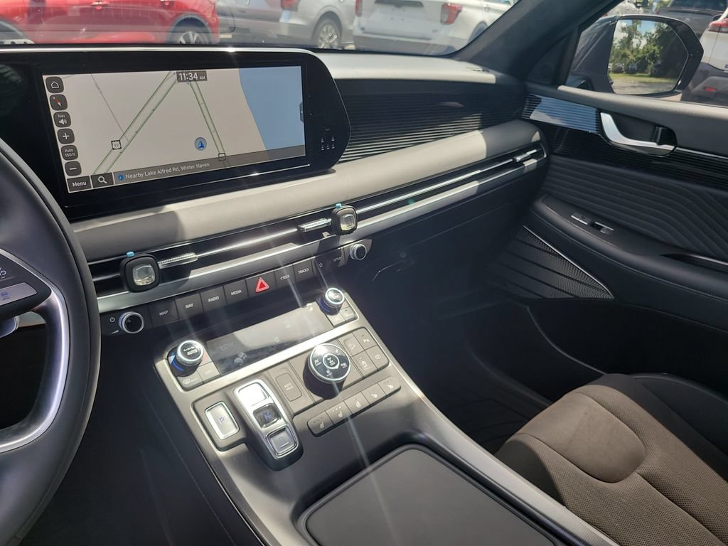 Used 2025 Hyundai Palisade Calligraphy AWD/4WD image 19