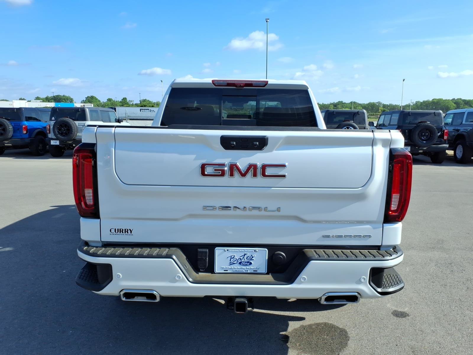 Used 2023 GMC Sierra 1500 Denali w/ Denali Reserve Package AWD/4WD image 4