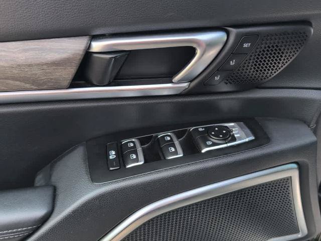 Used 2022 Kia Telluride SX w/ Nightfall Edition Package AWD/4WD image 16
