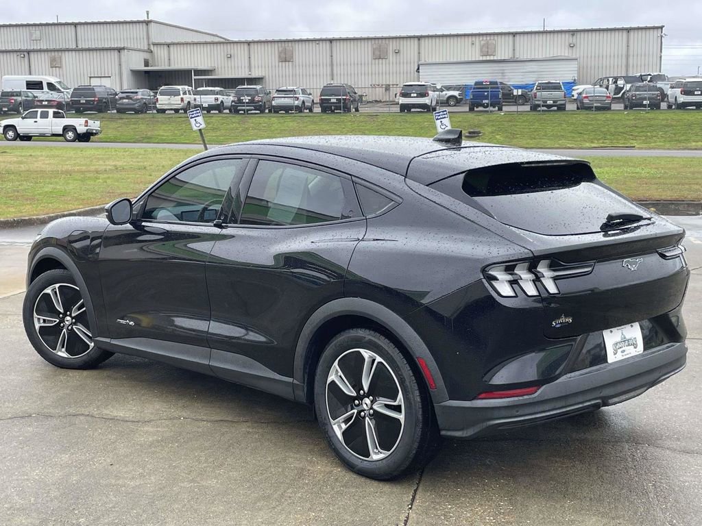 Certified 2021 Ford Mustang Mach-E Select w/ Comfort/Appearance Package image 3