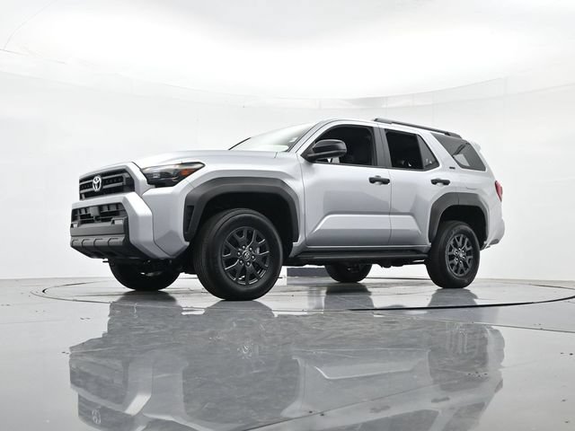 Used 2025 Toyota 4Runner SR5 AWD/4WD image 38