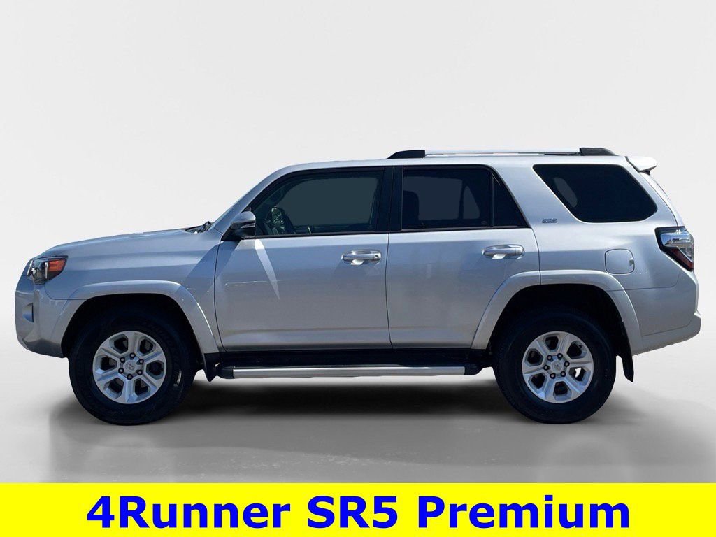 Used 2023 Toyota 4Runner SR5 Premium w/ Moonroof Package image 6