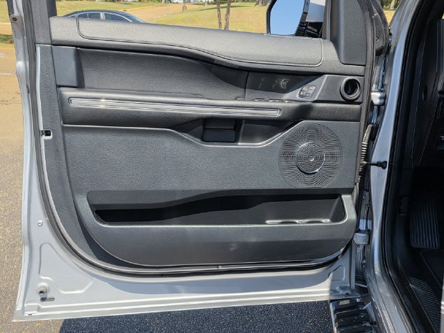 Certified 2021 Ford Expedition XLT AWD/4WD image 16
