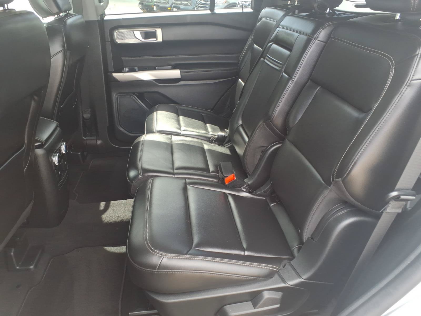 Certified 2023 Ford Explorer XLT w/ Equipment Group 202A AWD/4WD image 24