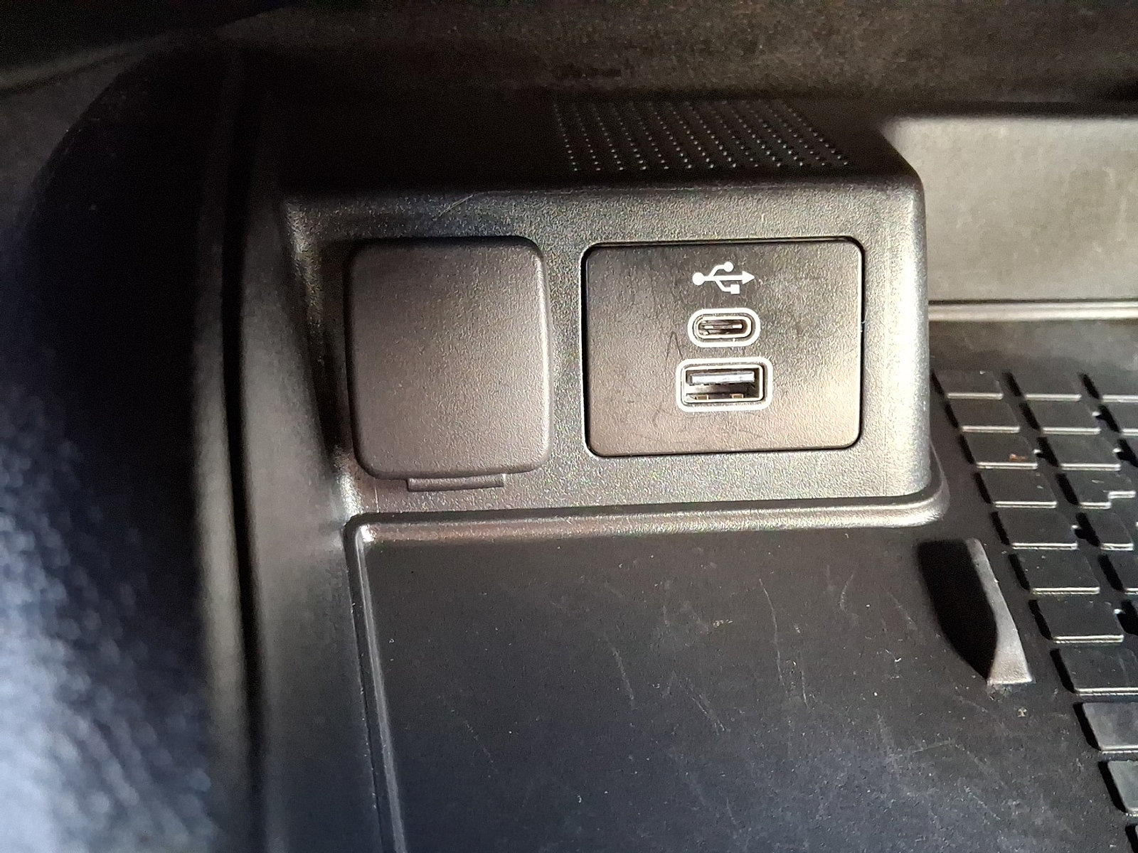 Certified 2025 Ford Bronco Sport Badlands AWD/4WD image 26