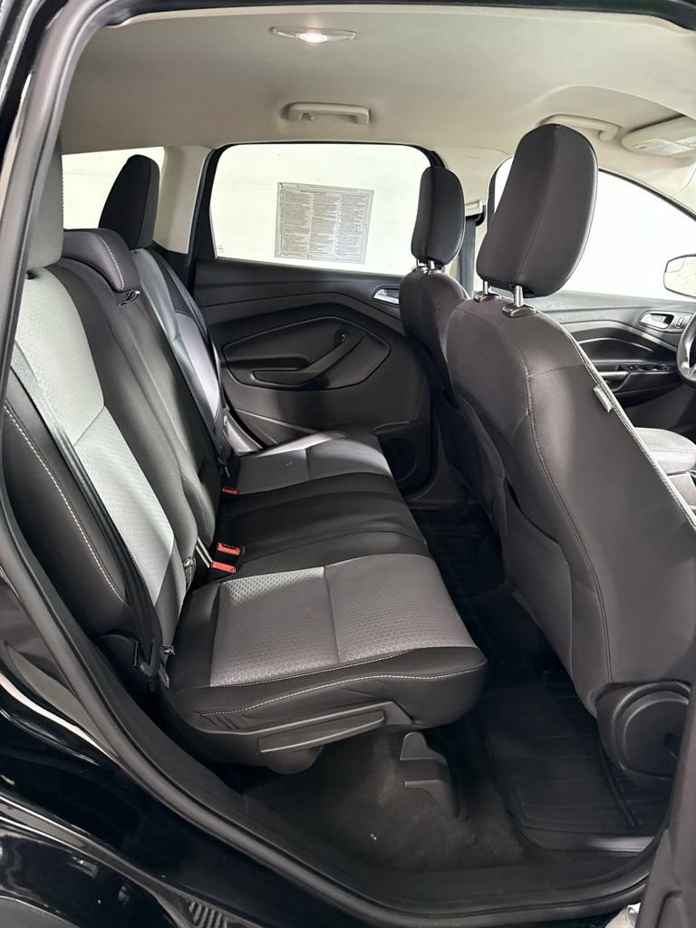 Certified 2019 Ford Escape SE FWD image 18