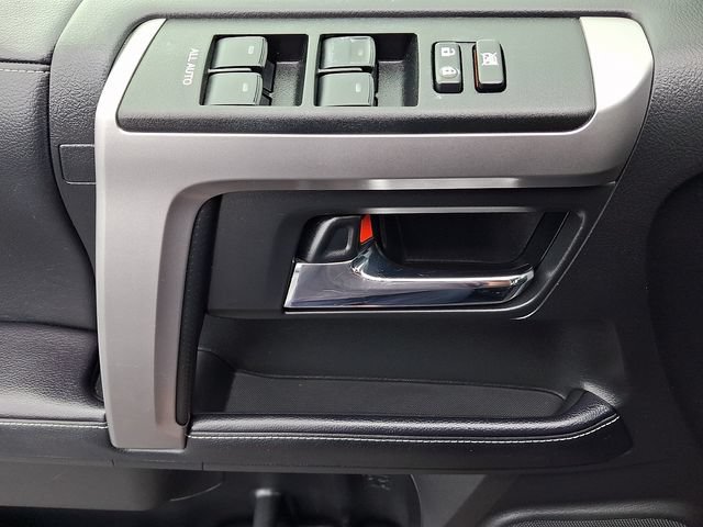 Used 2022 Toyota 4Runner TRD Sport w/ Technology Package AWD/4WD image 13