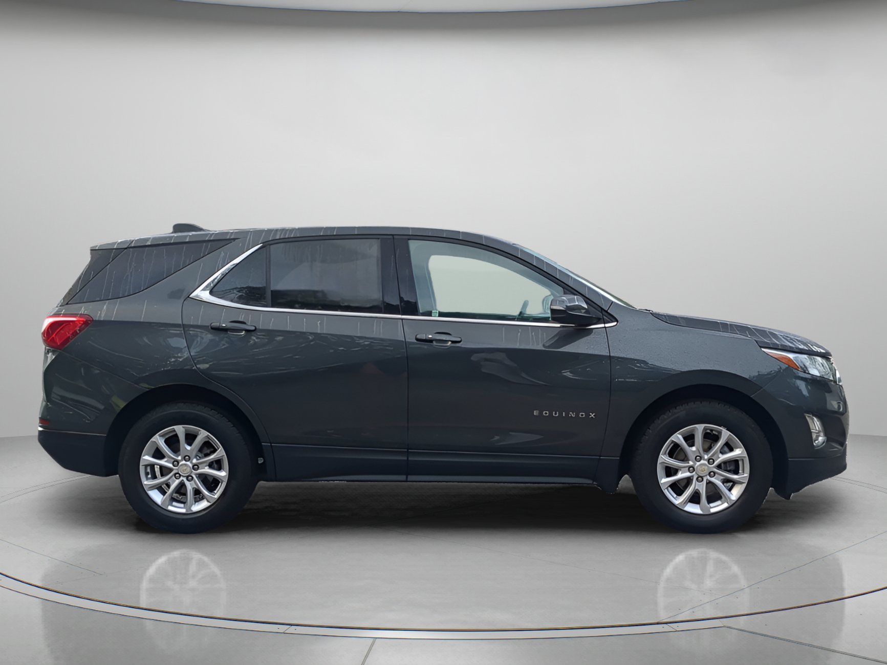 Used 2019 Chevrolet Equinox LT w/ Driver Convenience Package FWD image 39