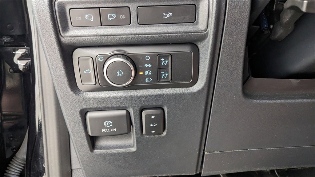 Certified 2022 Ford F150 XLT w/ Equipment Group 302A High image 22