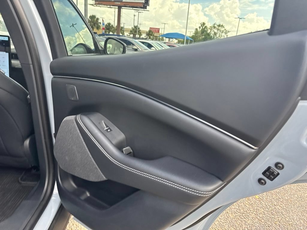 Certified 2025 Ford Mustang Mach-E Premium RWD image 21