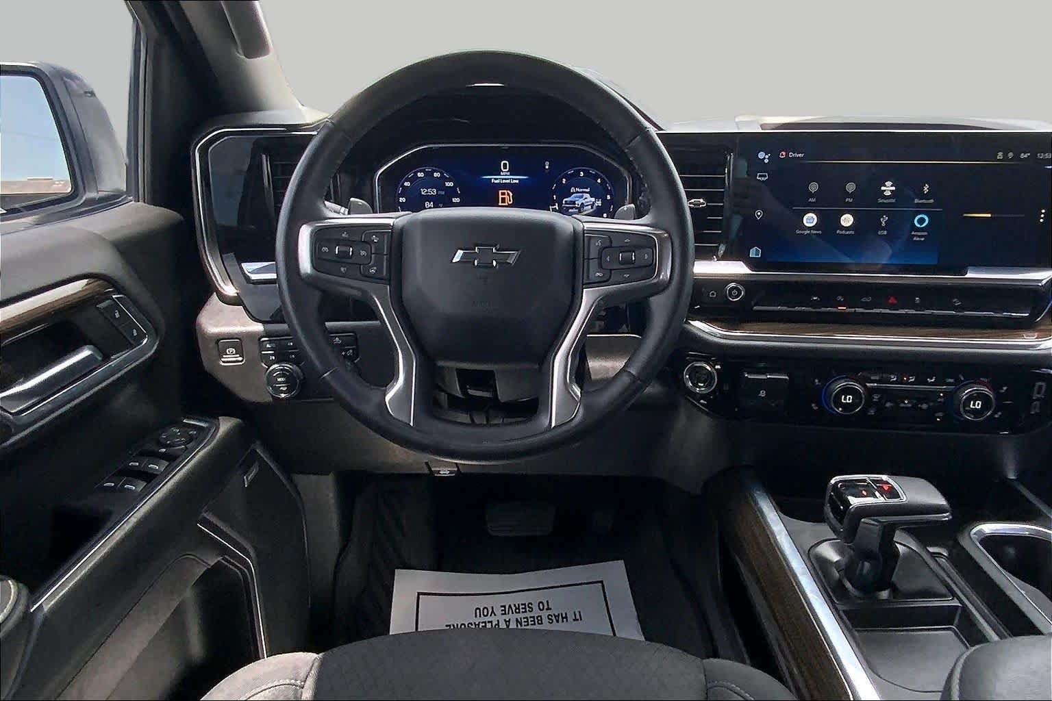 Used 2023 Chevrolet Silverado 1500 LT Trail Boss w/ Convenience Package II AWD/4WD image 6